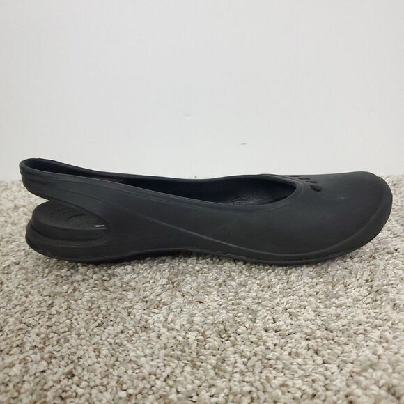 Crocs Shoes Womens 6 Flats Slingback Rubber Cutout Round Toe Lightweight Black - Picture 2 of 10